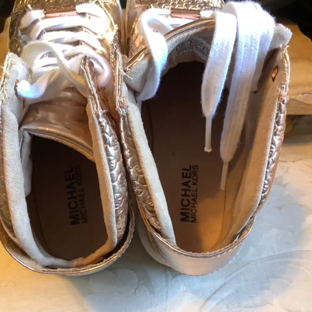 EUC Michael Kors Gold Embossed Ivy Lexie hi top‎ sneakers - Picture 10 of 13